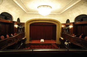 Historischer Saal des Metro Kinos