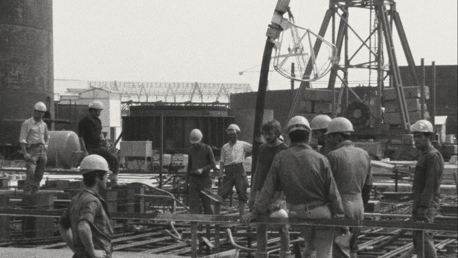 Notizen zu Peter Nestler: Fos-sur-Mer